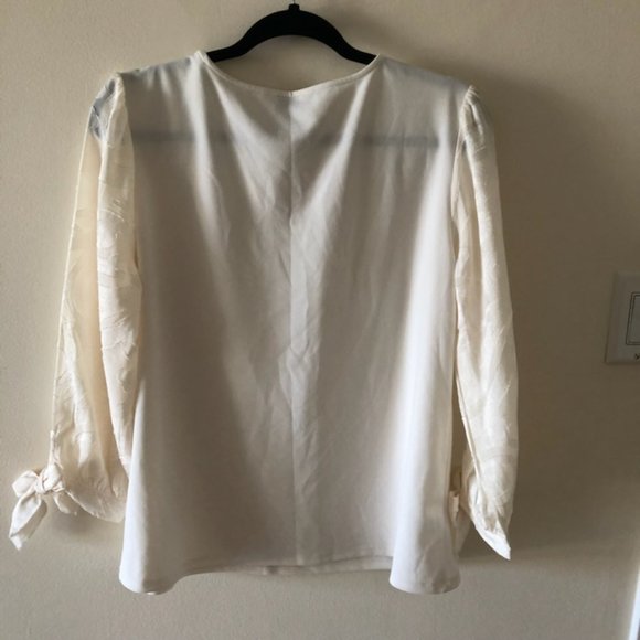 Ann Taylor Factory - Picture 3 of 5